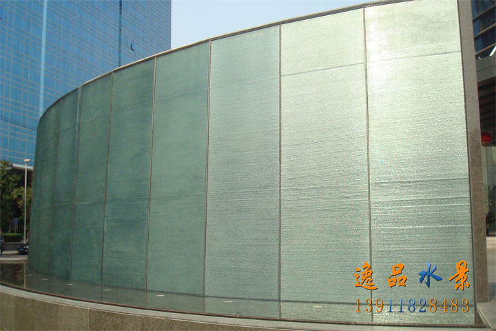 商場(chǎng)廣場(chǎng)玻璃水幕墻流水景觀定制效果